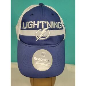Tampa Bay Lightning Hat NHL Reebok Size S/M Center Ice Blue Stretch Fit Weld One